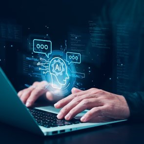 The Role of AI in Modern CRM: Enhancing Efficiency and Insights
