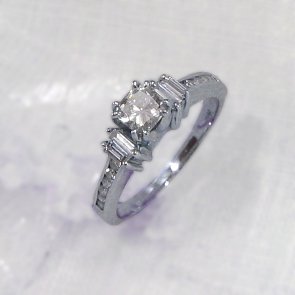 How to Choose a Perfect Engagement Ring