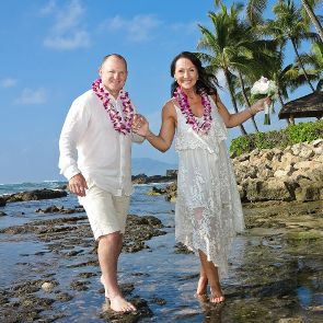 7 Reasons to Elope